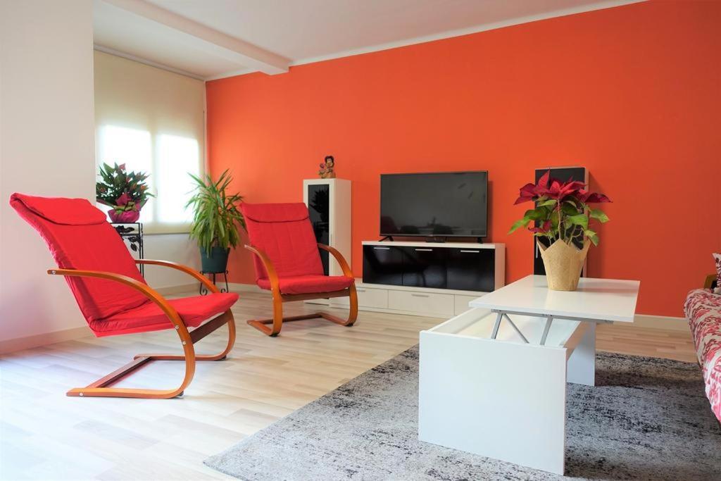 Apartamento Confort I La Seu d'Urgell Ngoại thất bức ảnh