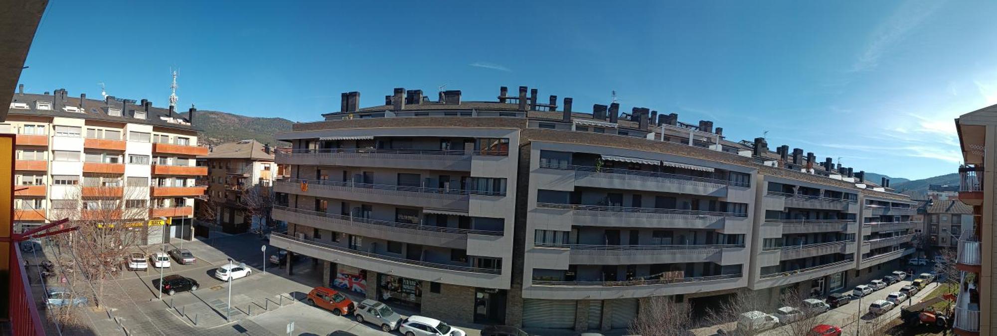 Apartamento Confort I La Seu d'Urgell Ngoại thất bức ảnh
