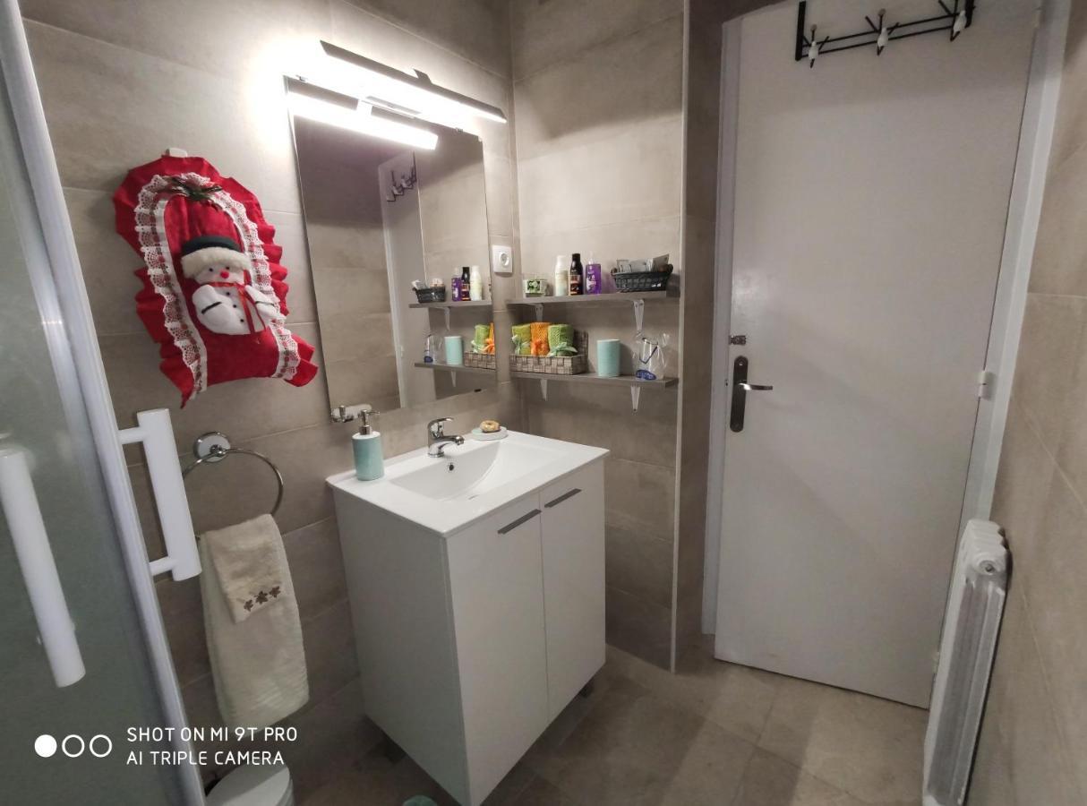 Apartamento Confort I La Seu d'Urgell Ngoại thất bức ảnh