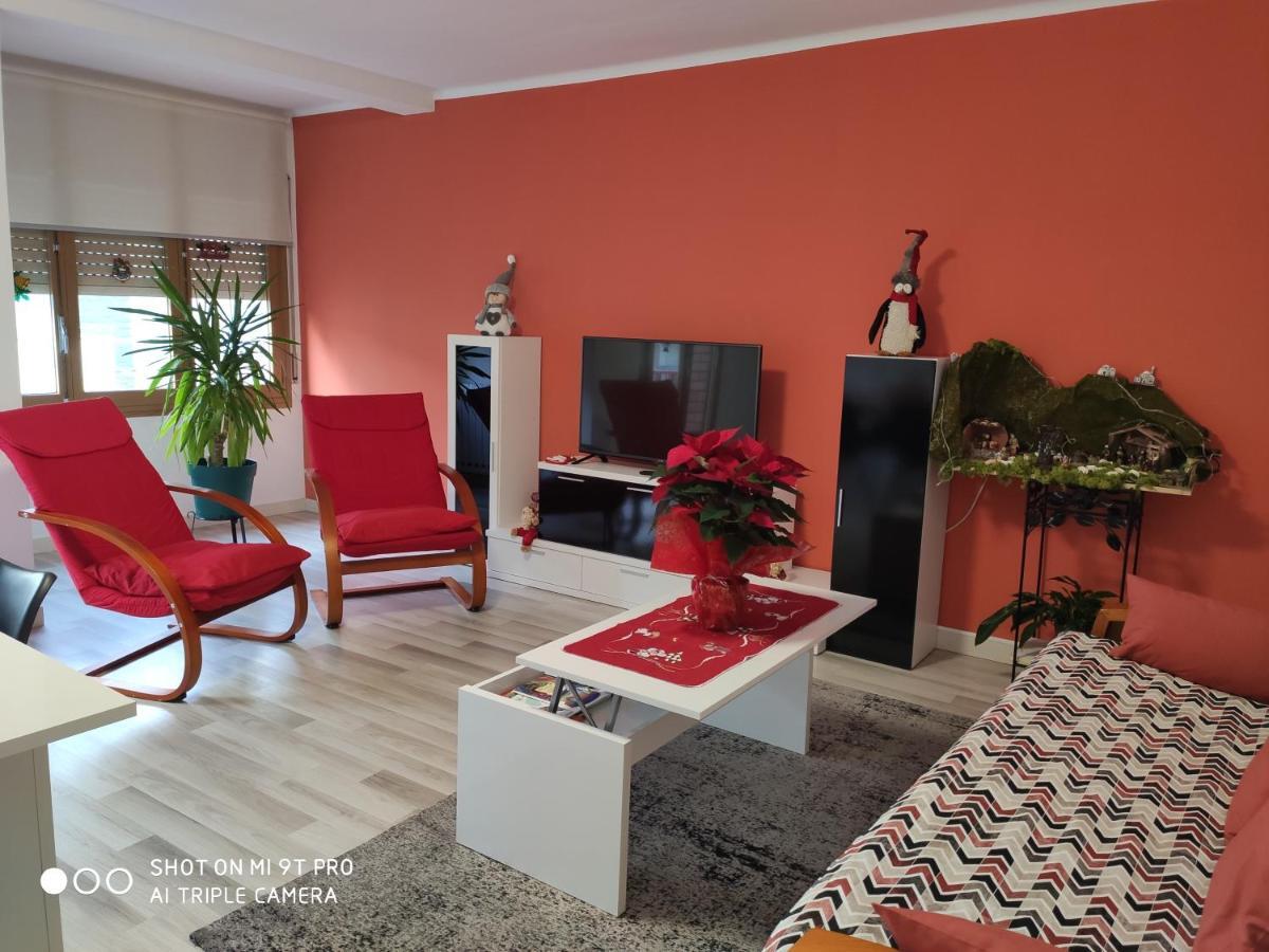 Apartamento Confort I La Seu d'Urgell Ngoại thất bức ảnh